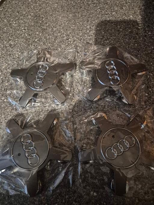  — Audi wheel caps