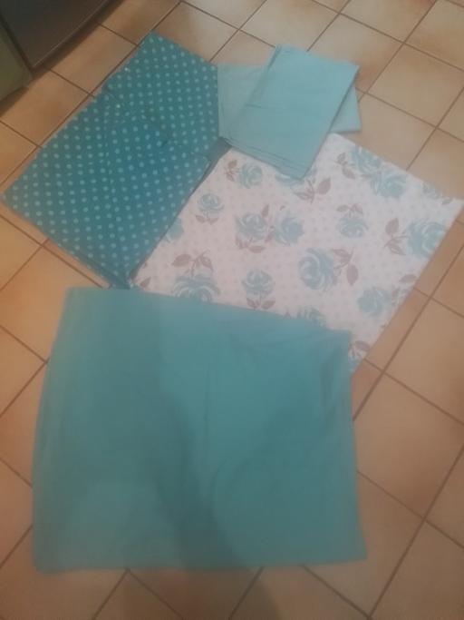  — BEDDING SET