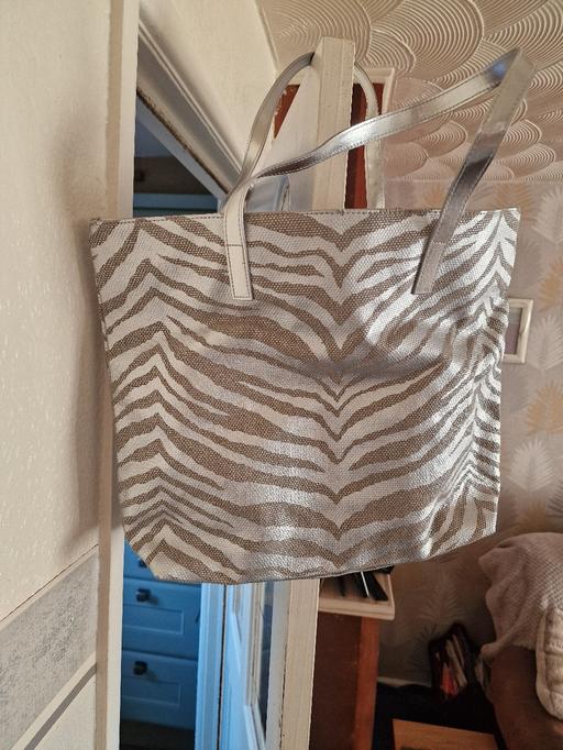  — bags