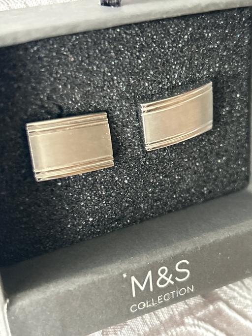  — M&S cufflinks.Silver metal . New in box.