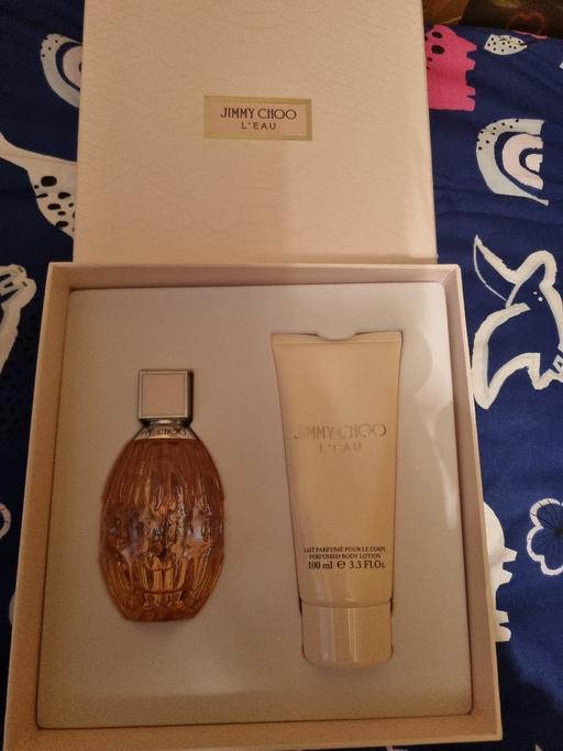  — perfume
