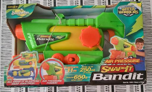  — Water pistol