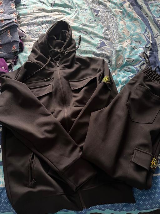  — Stone island tracksuit black. Medium