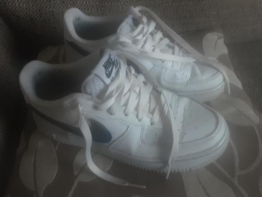  — Adult size 5 Nike Air Force 1 trainers