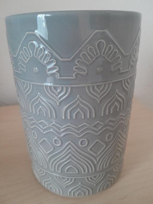  — storage pot