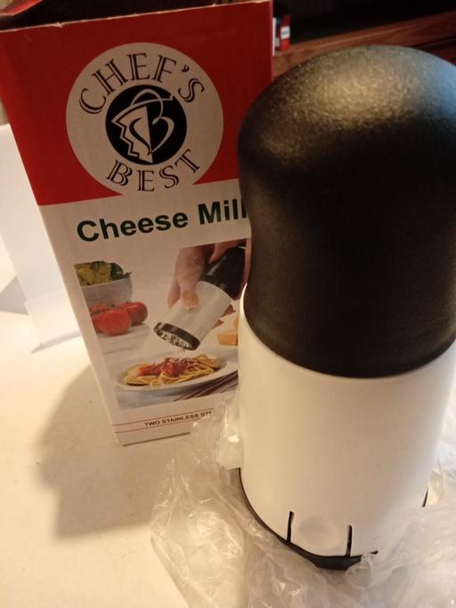  — brand new cheese mill set
