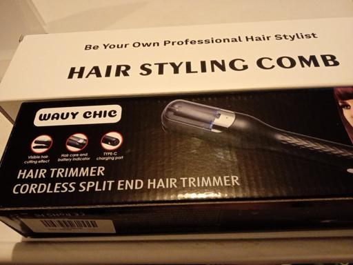  — 2 brand new ladies WAVY CHIC HAIR SETS