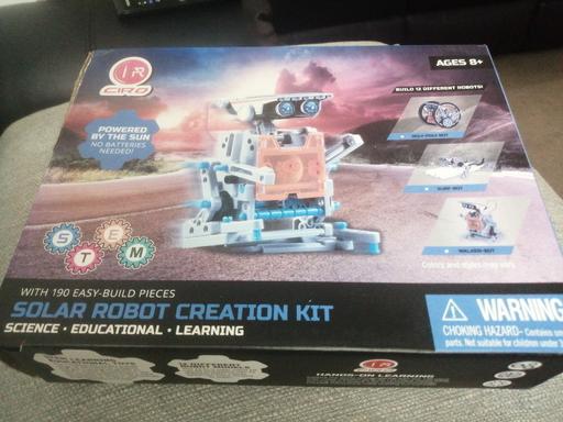  — New solar robot creation kit age 8+