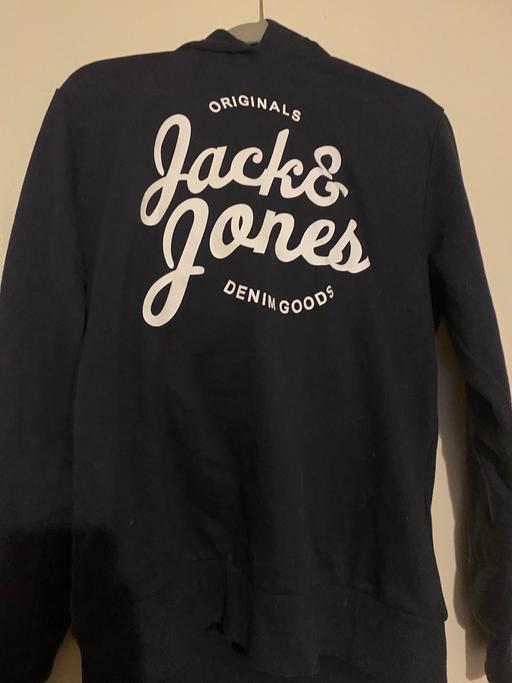  — New hoody