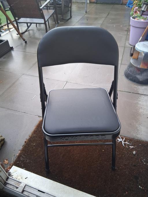  — fold up chairs