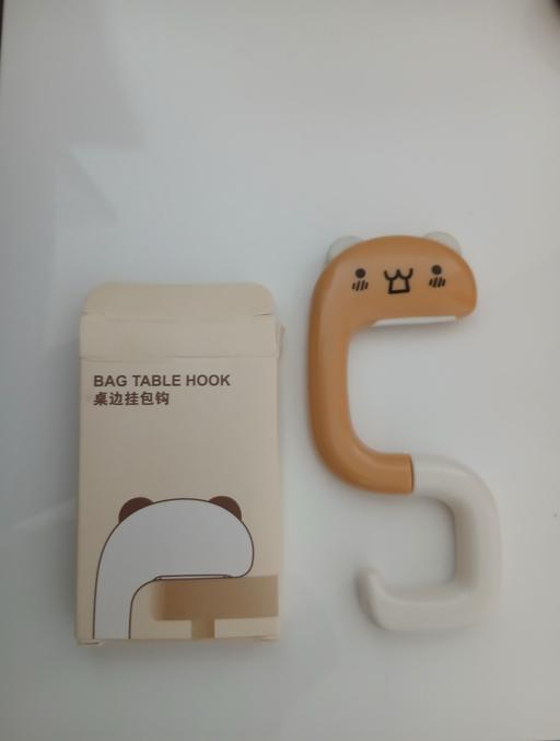  — Table Bag Hook New