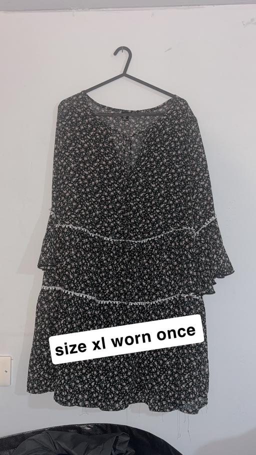  — Womens blouse dress size xl