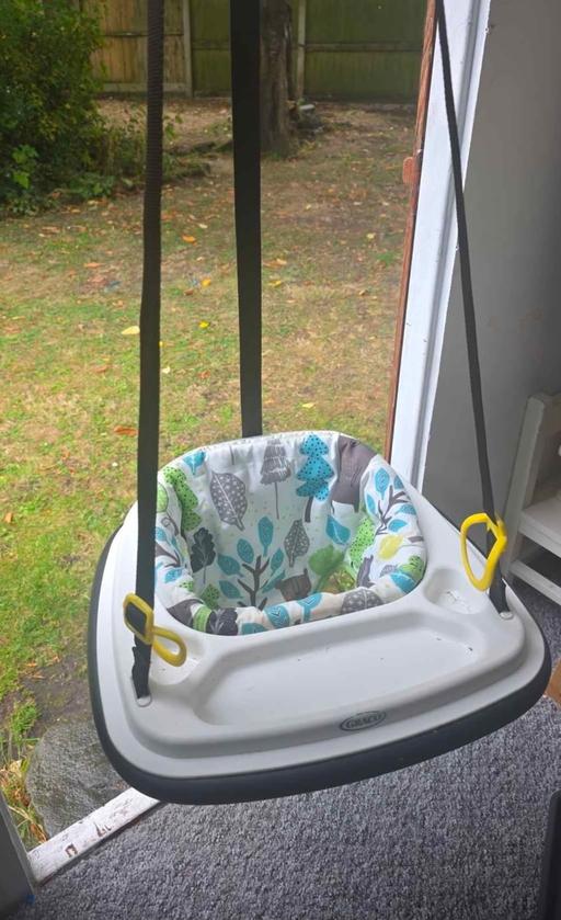  — Graco Doorway Bouncer with Door  Clamp