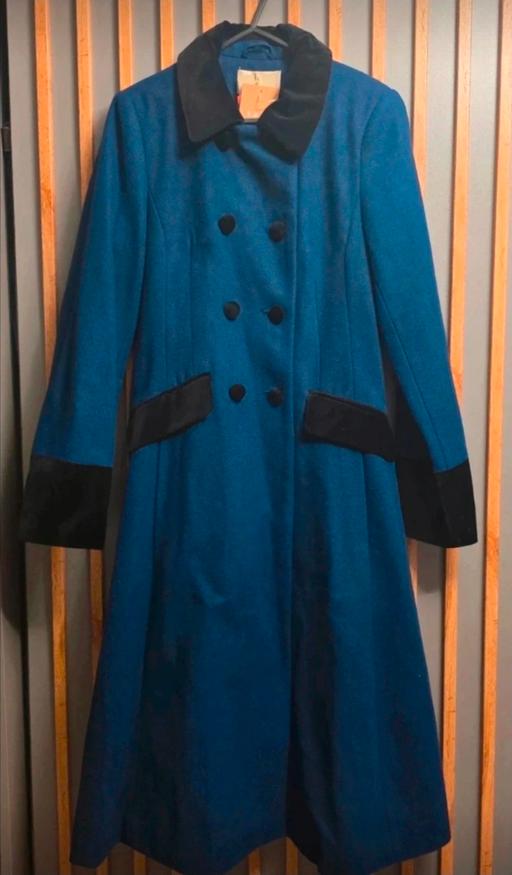 — Monsoon coat