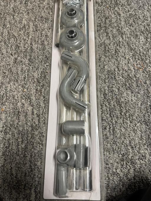  — Shower rail