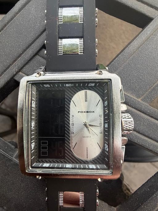 — Foxbox quartz watch black & silver