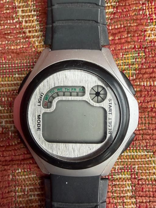  — Sempre digital watch new