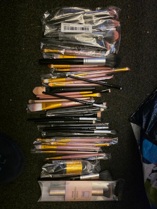  — makeup brush joblot new