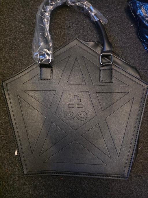  — gothic bag new