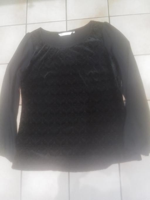  — LADIES BLACK TOP