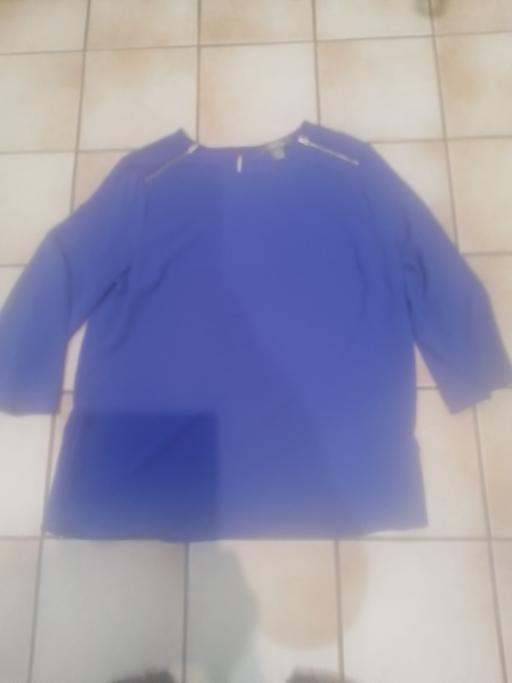  — LADIES PURPLE TOP