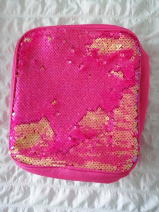  — Lunchbag