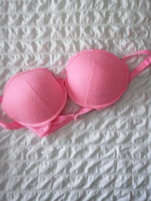  — ladies Bra size 34DD not Worn