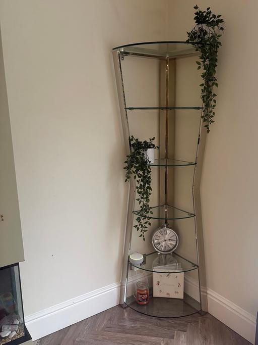  — Next Corner shelving unit