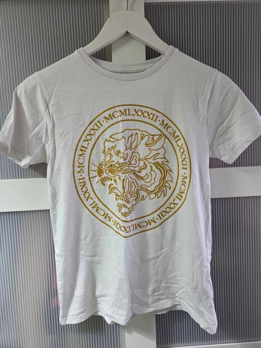  — Age 10 NEXT tshirt