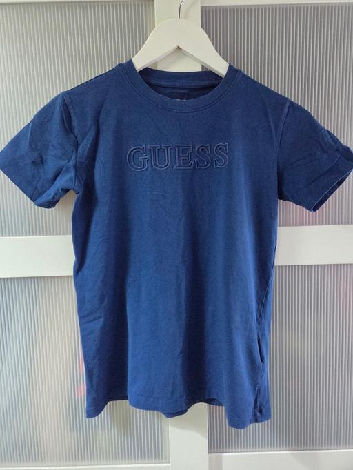  — Age 10 GUESS tshirt