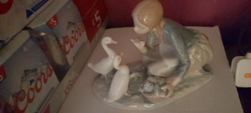  — LLADRO FIGURE. GIRL & GEESE