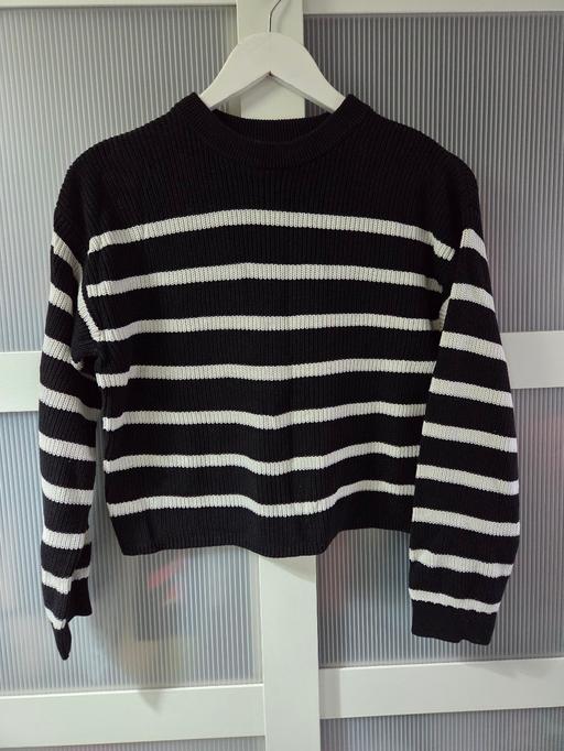  — Age 12-14 H&M knitted jumper