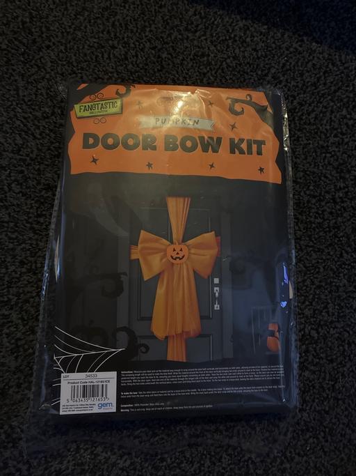  — DIY Halloween door bow kit