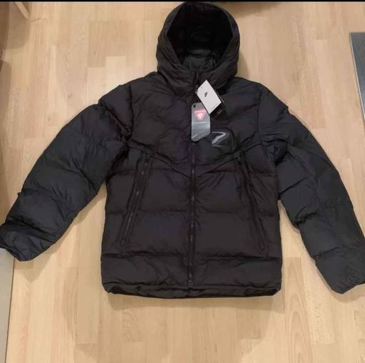  — Mens Nike Puffer Coat