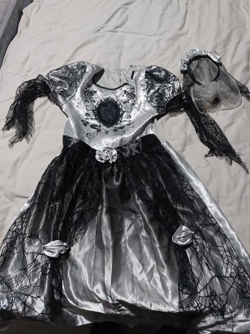  — halloween costume age 8-9