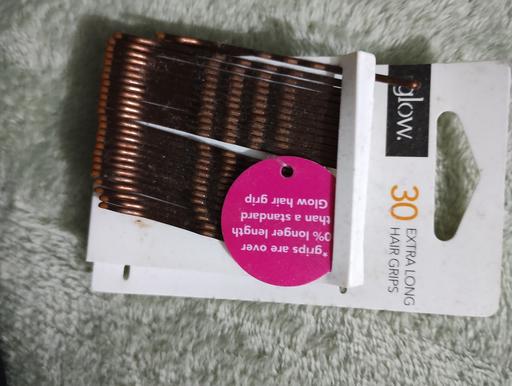  — 30 extra long hair grips