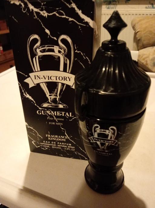  — brand new MENS EAU DE PARFUM SET
