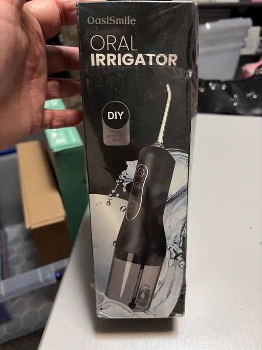  — Water dental flosser