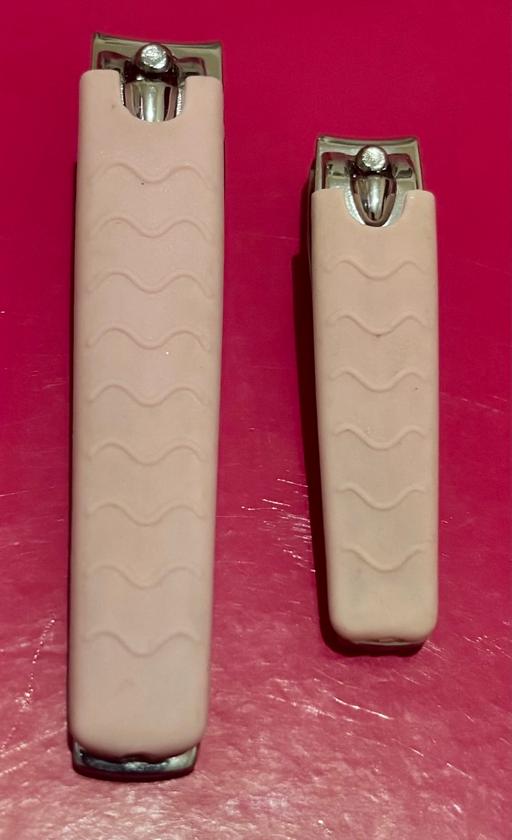  — Used a couple of times Nail clipper set