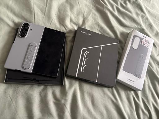  — Samsung galaxy Z fold 7 256gb unlocked