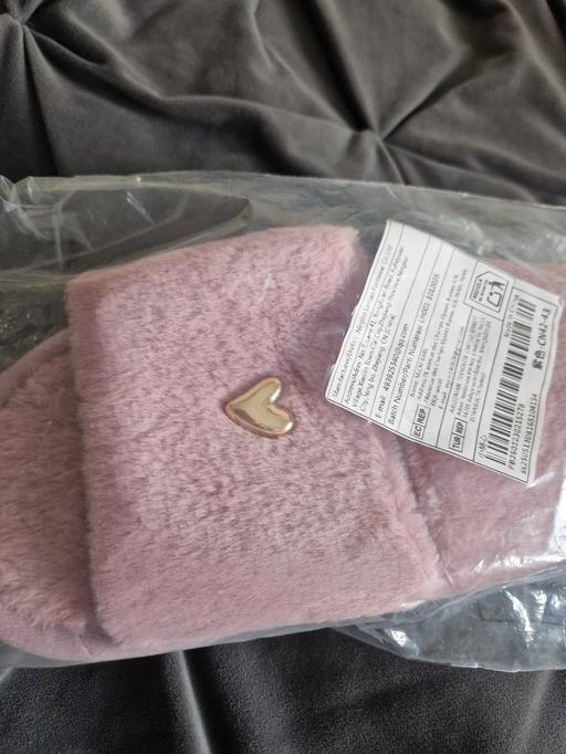  — New ladies carpet slippers 7