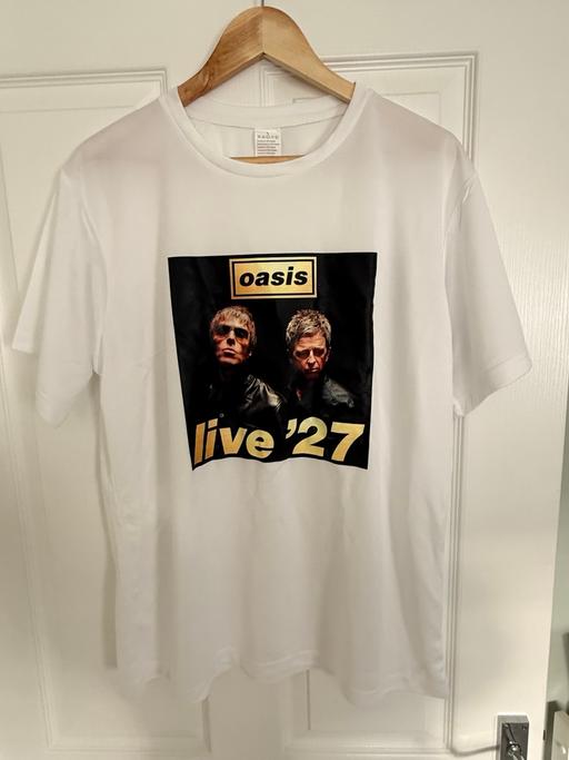  — Oasis Live 27 Large T-Shirt