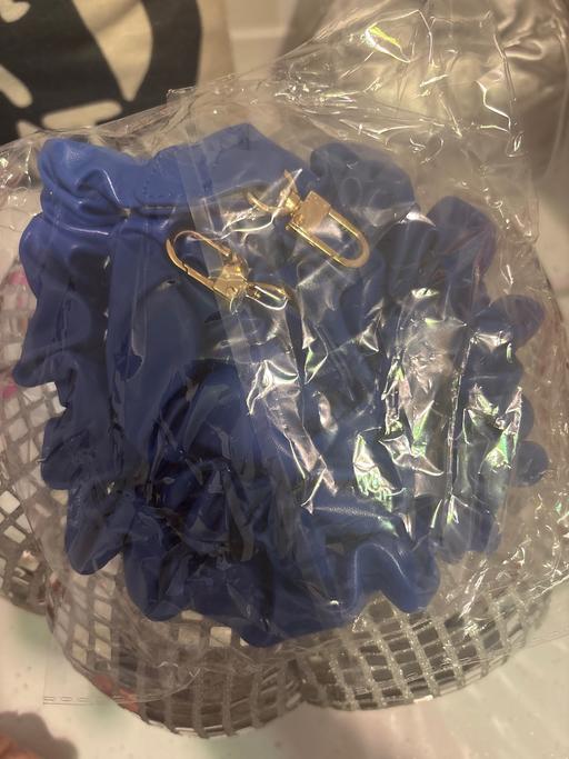  — Crinkled Crossbody Strap