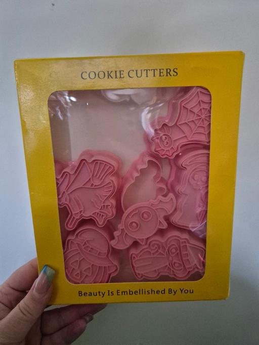  — new Halloween Cookie Cutters