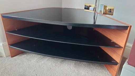  — Techlink TV Stand - RV100W