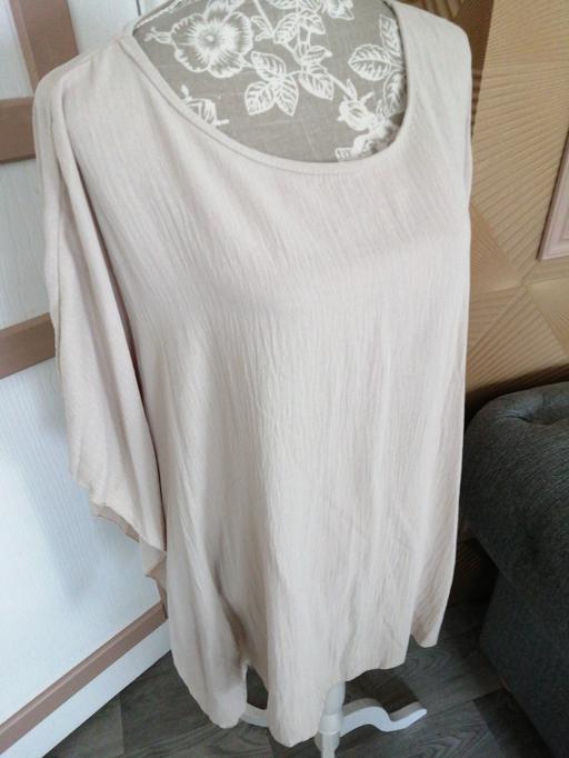  — ladies size *M/L*