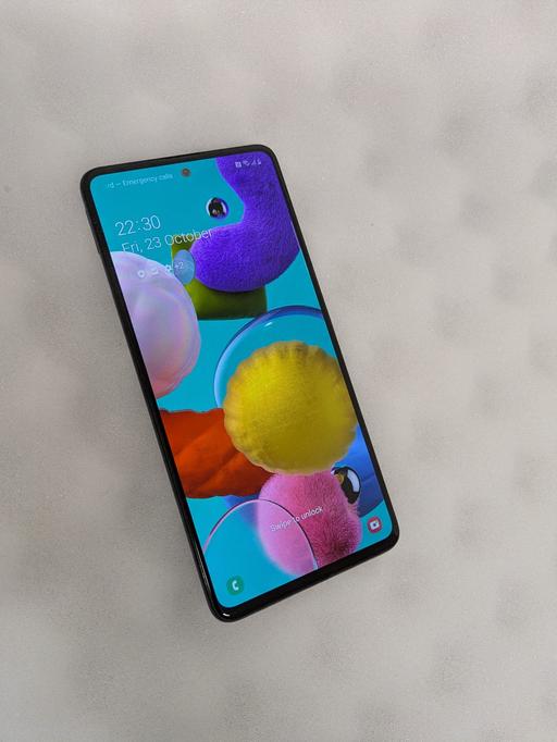  — unlocked Samsung Galaxy A51 128gb