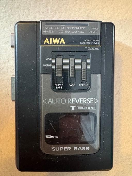  — Vintage Aiwa HS-T220A