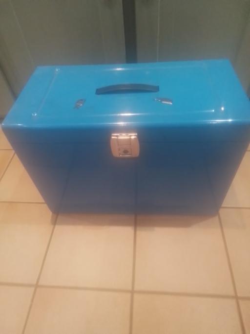  — BLUE TIN FILING BOX WITH TWO KEYS