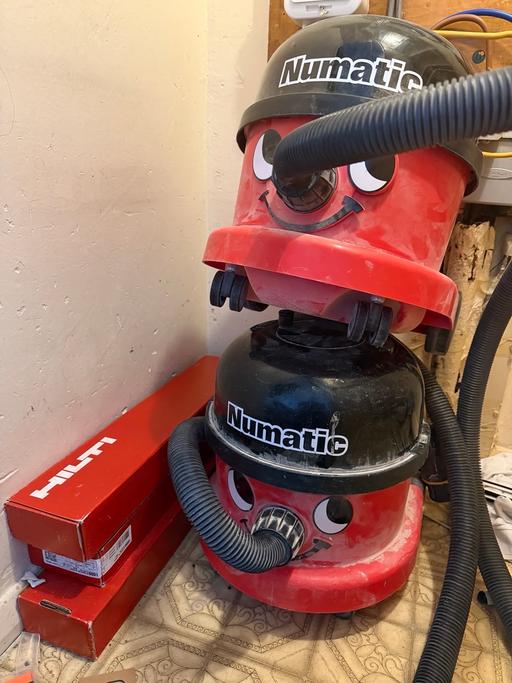  — 110 Henry the Hoover